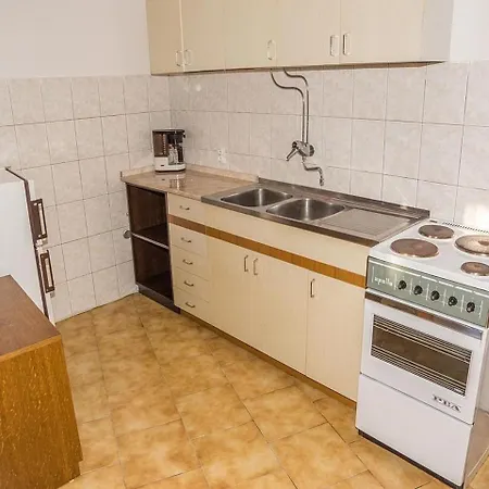 Apartments In Novi Vinodolski 35696