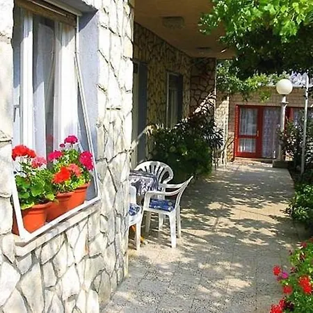Appartamento Apartments In Novi Vinodolski 35696