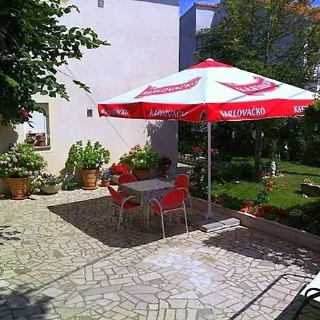 Apartments In Novi Vinodolski 35696 Apartment *
